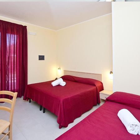 Hotel Club Koiné Otranto Esterno foto