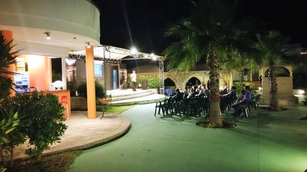 Hotel Club Koiné Otranto Esterno foto