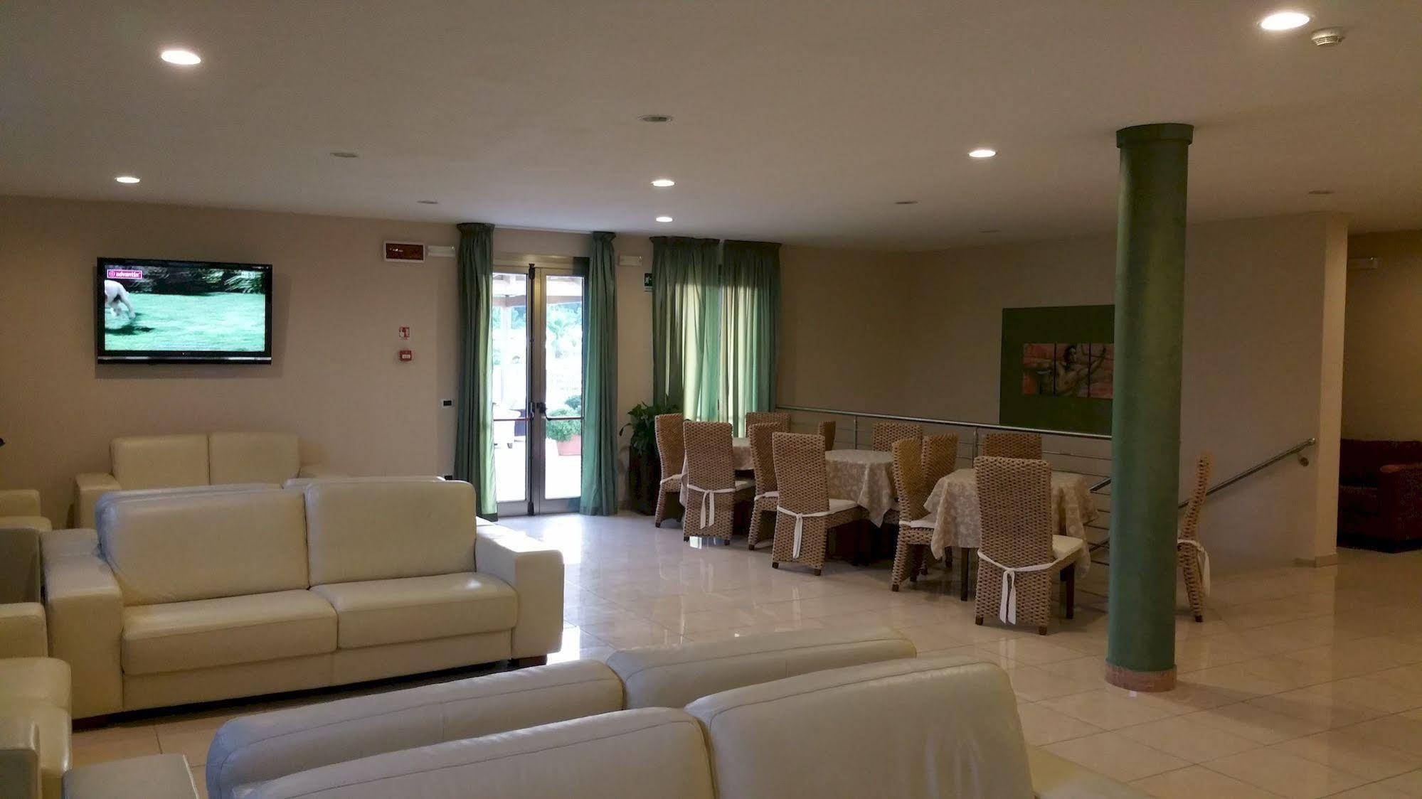 Hotel Club Koiné Otranto Esterno foto