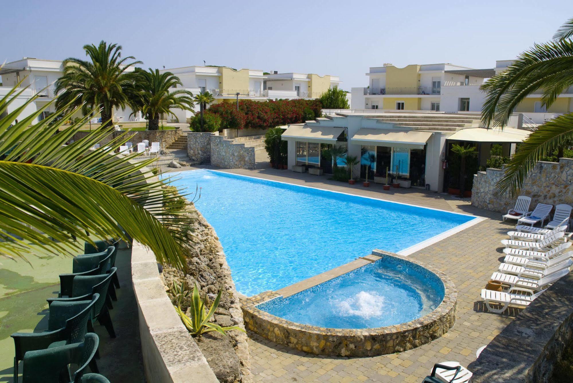 Hotel Club Koiné Otranto Esterno foto